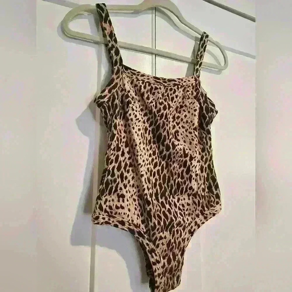 Zulu & Zephyr Animal Print One-piece Swimsuit Size XS - Picture 3 of 7